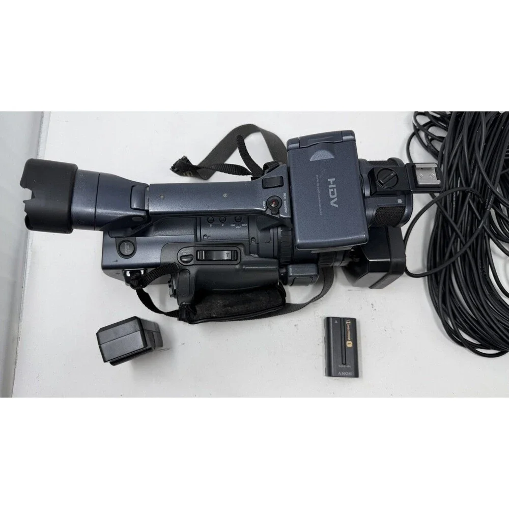 Sony HDR-FX1 HDV 1080i 3CCD Camcorder For Parts & Repair READ